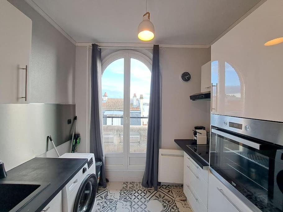 Apartament Faro, Vue Sur La Cathedrale Reims Zewnętrze zdjęcie