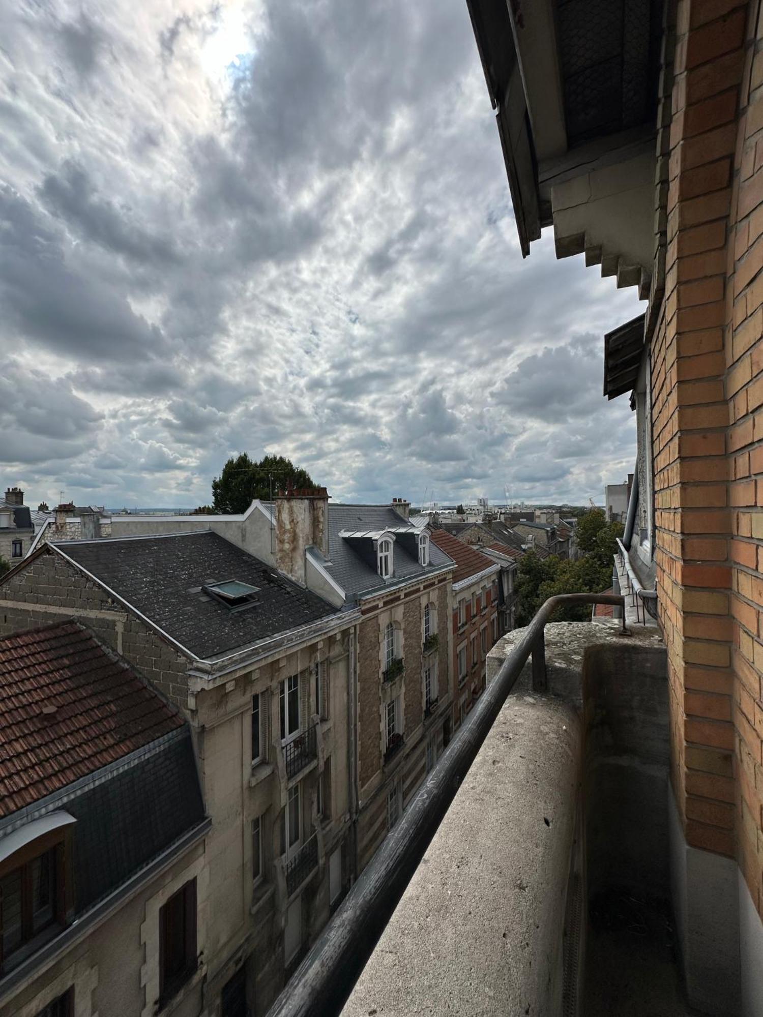 Apartament Faro, Vue Sur La Cathedrale Reims Zewnętrze zdjęcie